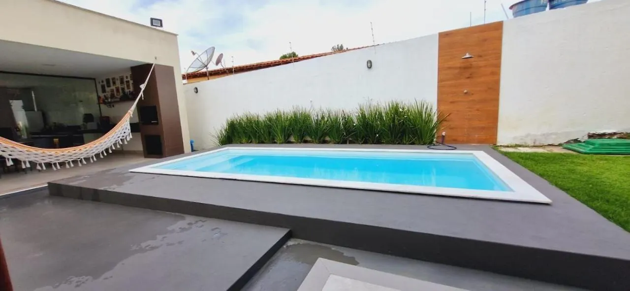 Dom wakacyjny Casa Em Taperapuan Com 3 Suites E Hidromassagem Porto Seguro Brazylia