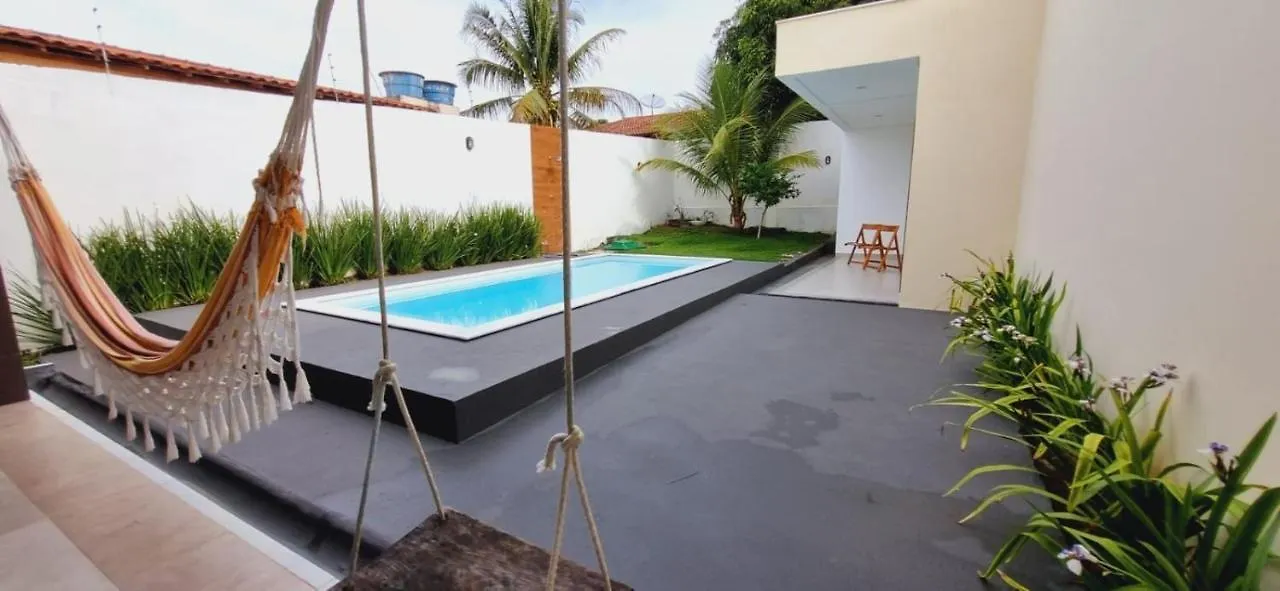 Dom wakacyjny Casa Em Taperapuan Com 3 Suites E Hidromassagem Porto Seguro